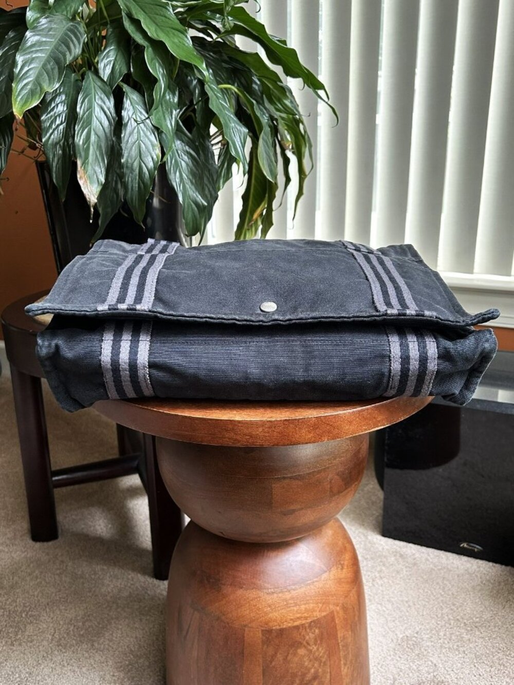 HERMES Toile Fourre-Tout Besace Messenger MM, Black, Gray - Picture 8 of 15